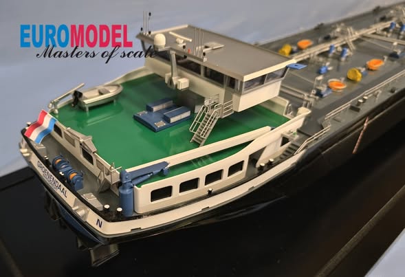 Ship Groenendaal image 2