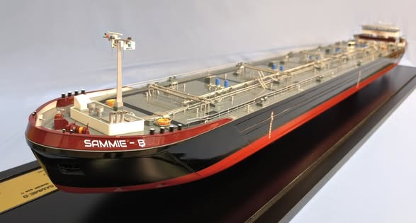 ShipSammie - B image 3